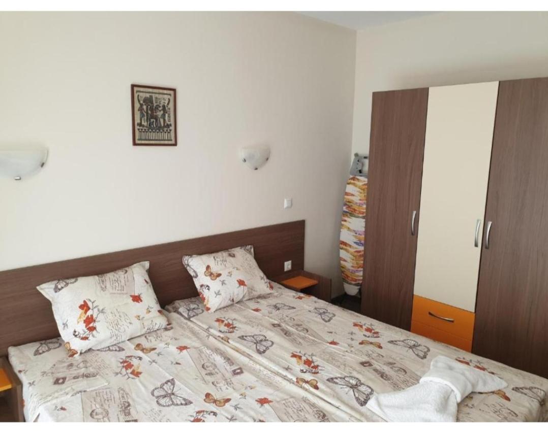 Апартаменти Кастро/Castro Apartments Tsarevo Exterior photo
